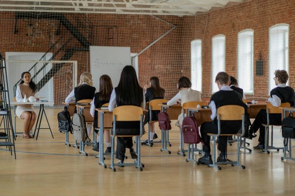 Fourniture discount : comment optimiser vos achats de matériel scolaire et bureau au meilleur prix ?